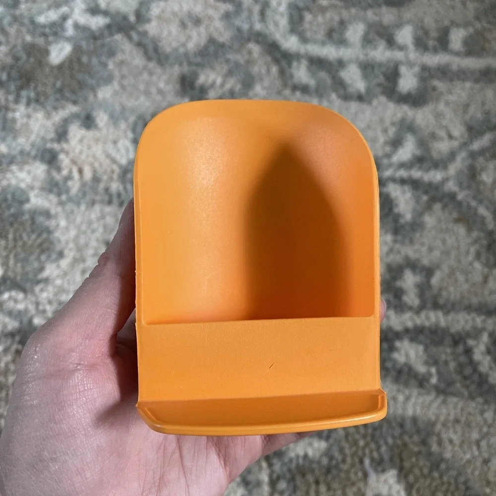 Vintage Tupperware‎ Orange Rocker Hand Scoop #292-16 Canister Measuring Cup